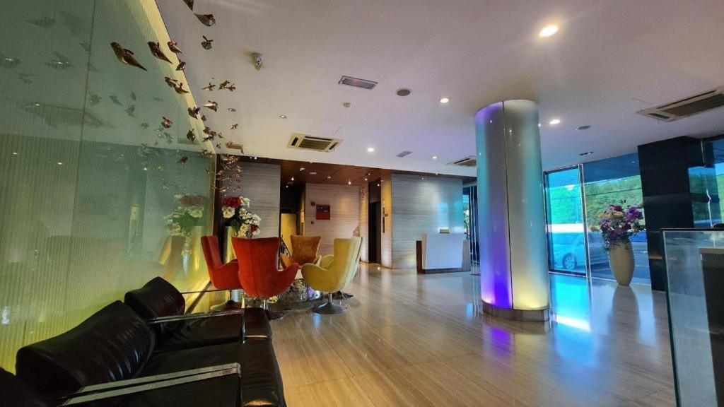 D North Star Hotel & Spa Sandakan Exterior photo