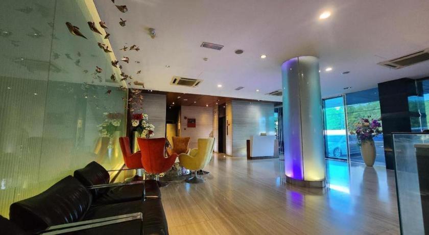 D North Star Hotel & Spa Sandakan Exterior photo